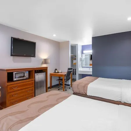 Quality Inn Near Hollywood Walk Of Fame-2