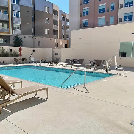 Hyatt House La - University Medical Center-2