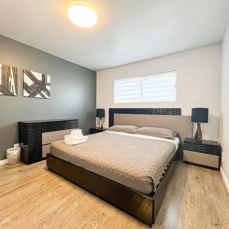 Spacious 2Br Unit In Los Angeles-2