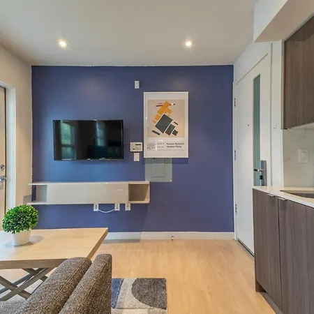 Cozy And Chic Studio With Wifi-2