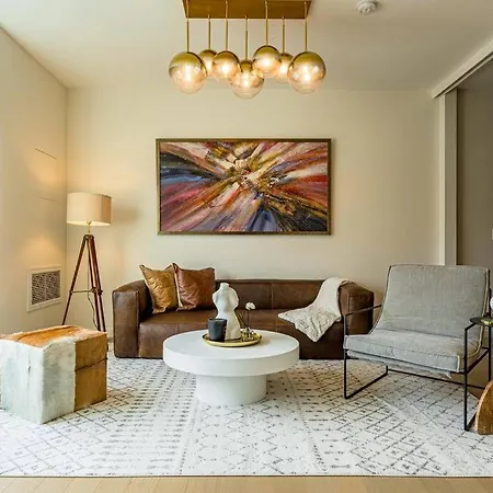 Stunning 1-Br Luxury Condo In Dtla W/ Pool & Gym!-3