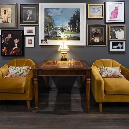 3 Bed Prime Weho W/ Steam Room & Rooftop Deck-3