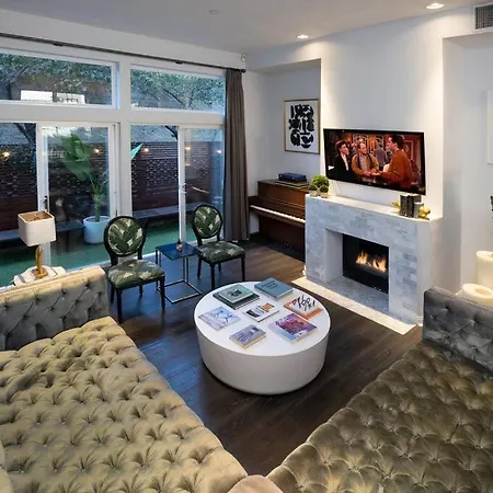 3 Bed Prime Weho W/ Steam Room & Rooftop Deck-2