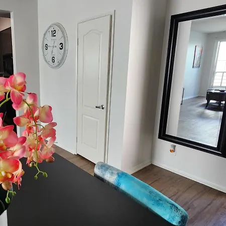 Gorgeous Beach Home In Marina-3