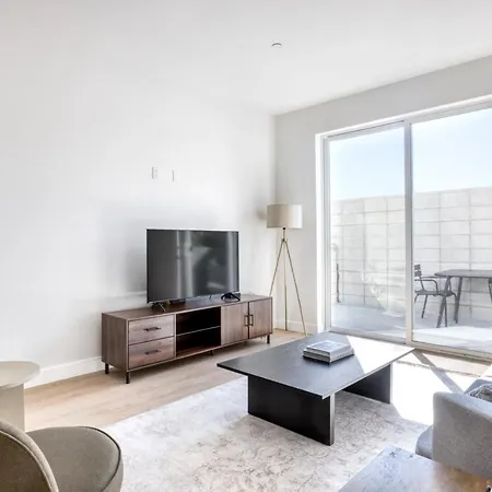 Noho Studio W Gym Wd Roof Terrace Nr Tj Lax-677-3