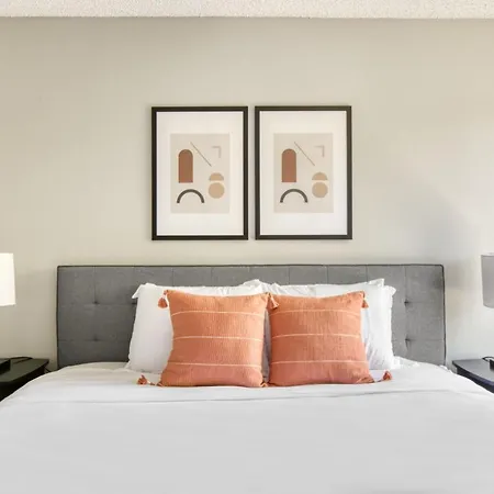 Woodland Hills 1Br W Pool Gym Nr Warner Center Lax-697-3