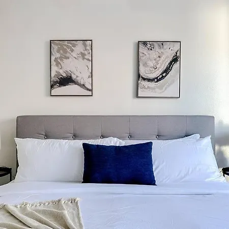 Welcoming 4Bd/2Ba - Downtown Los Angeles-2