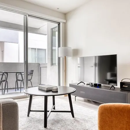 North Hollywood 2Br W Gym Pool Bbq Nr Shops Lax-971-2