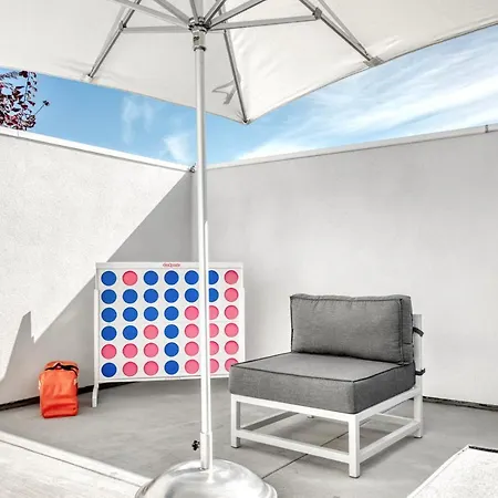 Silverlake Studio W Wd Pool Gym Nr Stadium Lax-944-3
