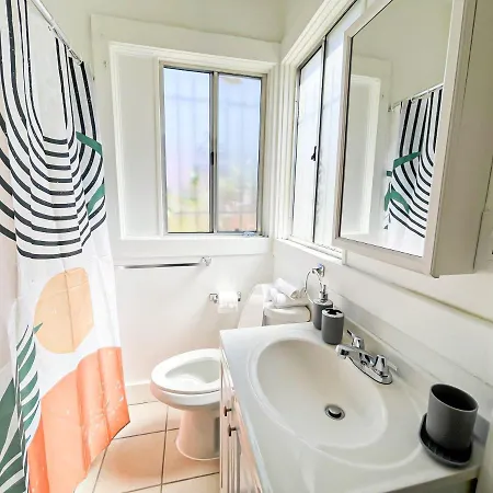 Peaceful 2 Bedroom Home - Nh-Win-2