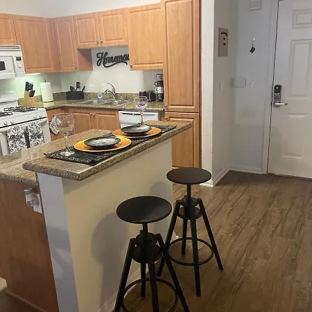 2 Bedroom In Marina Del Rey Less Than 10 Mins From Venice Beach!-2