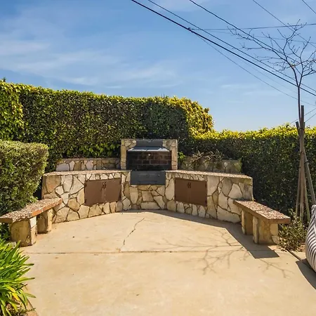 Quaint Studio In Los Angeles - Ideal Location-2
