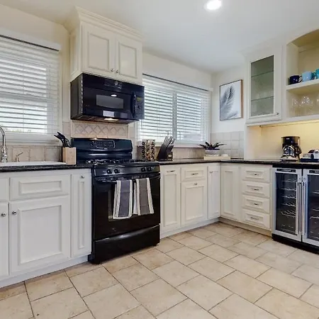 Private 4Br Near Lax & Beaches Playa Vista-3