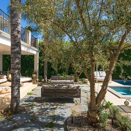 Runyon Canyon Botanical Oasis-2