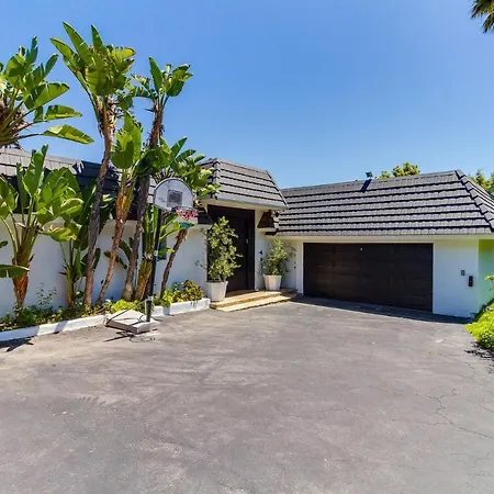 Beverly Hills City View Mansion-2