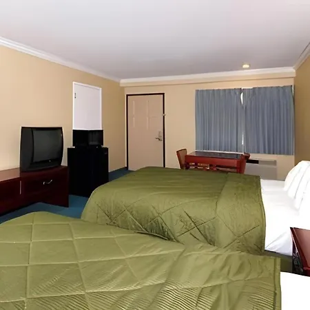 Quality Inn Near City Of Hope-2
