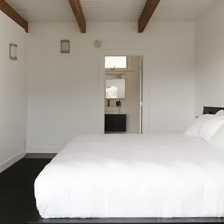 Hollywood Hills Hotel-3
