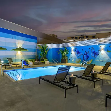 Renaissance Los Angeles Airport Hotel-3