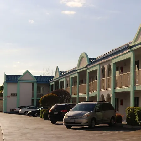Diamond Inn-3