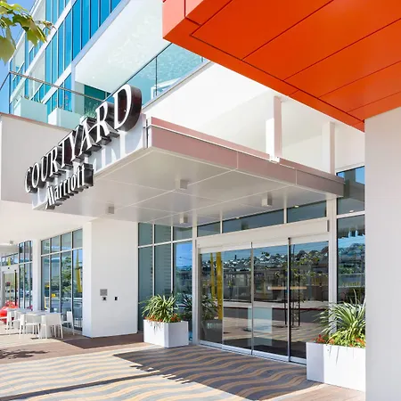 Courtyard By Marriott Santa Monica-2