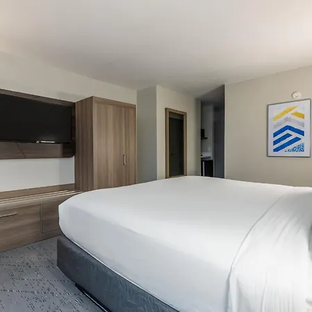 Holiday Inn Express Van Nuys By Ihg-2