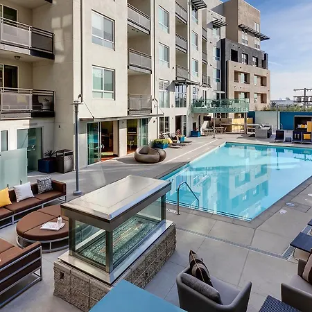Hollywood Apartments-2