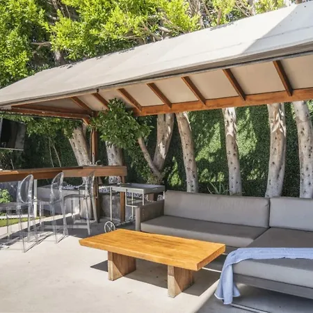 Villa Sizzle-2