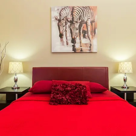 Hollywood Gateway Suite-3