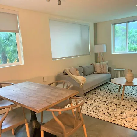 Gorgeous Apartments In Heart Of Los Angeles-2