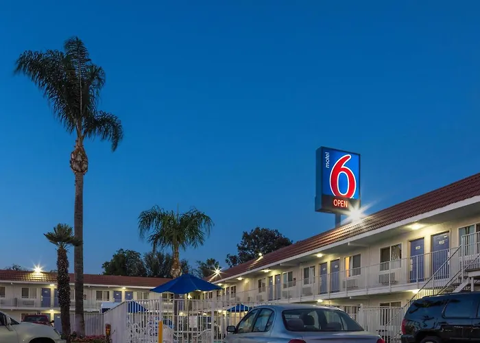 Motel 6-Sepulveda, Ca - Los Angeles - Van Nuys - North Hills