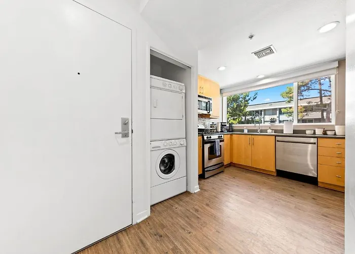 Spacious Townhouse Style Right By The Harbor Mdr Los Ángeles admite animales