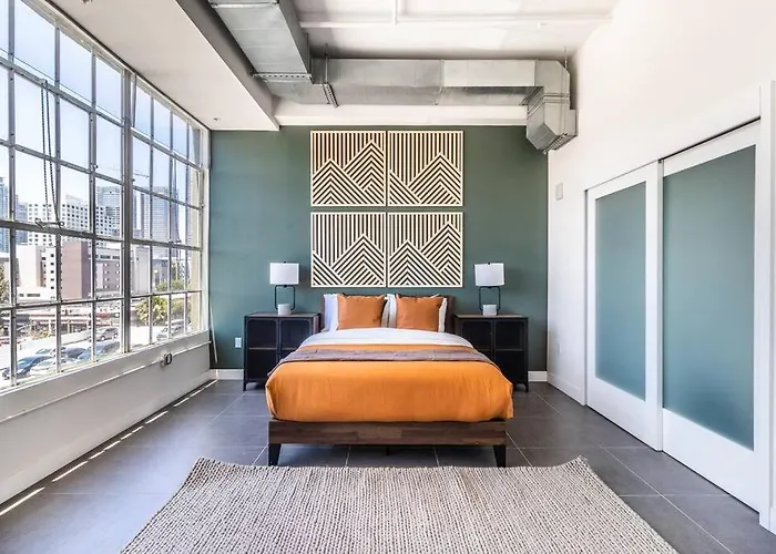 2 Bedroom Condo With Pool And Downtown La View Los Ángeles