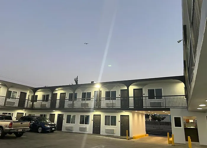 Lux Inn Los Ángeles