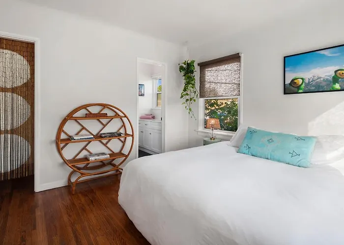 Silver Lake Craftsman Beauty Villa Los Angeles che accetta animali