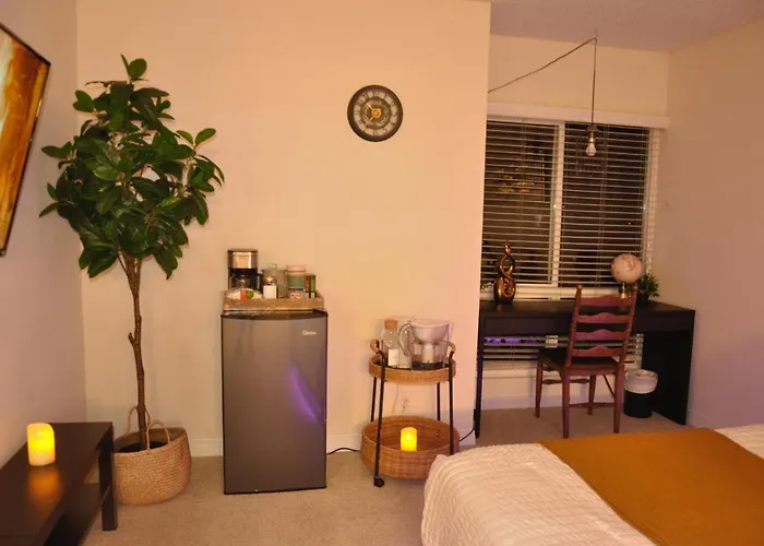 Private Room & Bathroom In Shared Oceanfront Home, Marina Del Rey Los Ángeles