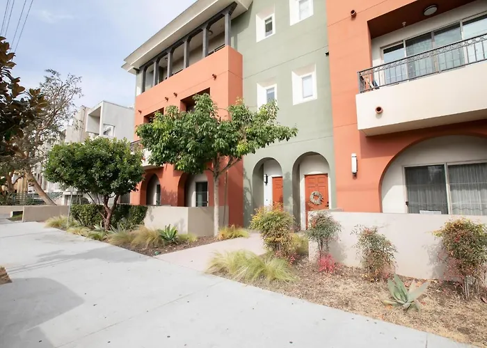 Lovely 3Br In Sherman Oaks +Parking Apartamento Los Angeles aceita animais de estimação