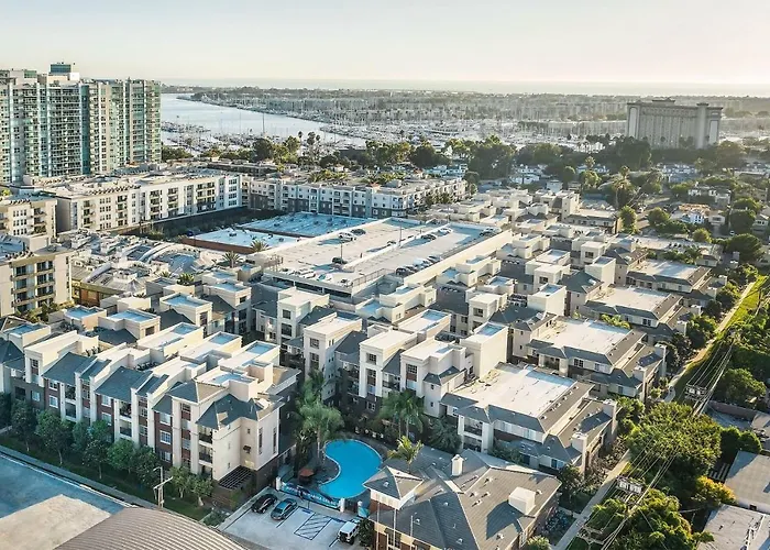2 Bedroom In Marina Del Rey Less Than 10 Mins From Venice Beach! Los Ángeles