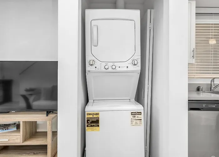 New York Loft-Style 2-Bedroom Condo By Hollywood Los Angeles