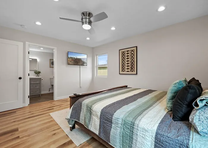 Los Angeles Inglewood Completely Renovated Oasis aceita animais de estimação