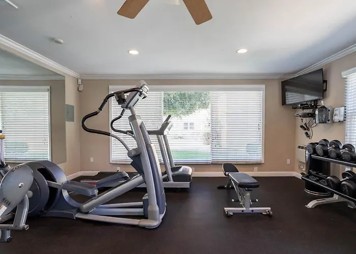 Huge Bright Cozy 2Bed In Unit Washer Dryer Los Angeles che accetta animali