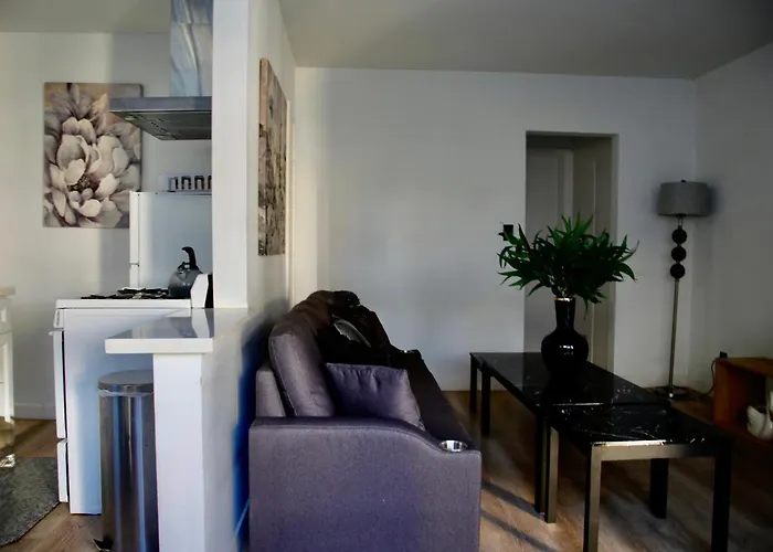 Chic Apartment Los Angeles